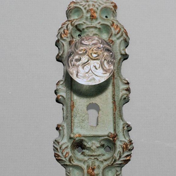 DECORATIVE Faux Doorknob Wall Hook - Picture 1 of 5